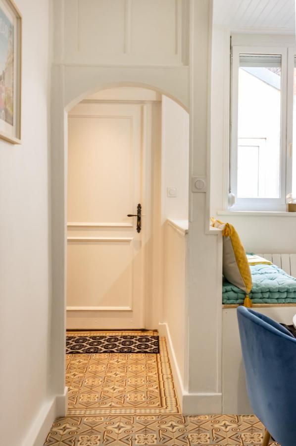 *Maison Bel-Etage-Netflix-Wifi-Coeur De Ville* Apartment Cambrai Bagian luar foto